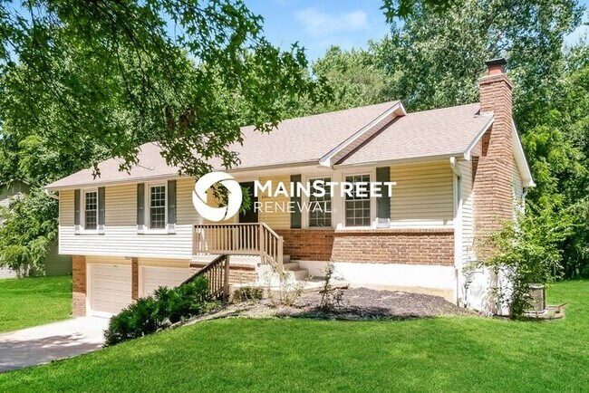 Foto del edificio - 3 Bedroom Pet-Friendly Home in KANSAS CITY...