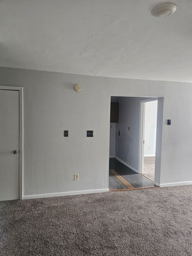 Foto del edificio - 420 Pendleton St