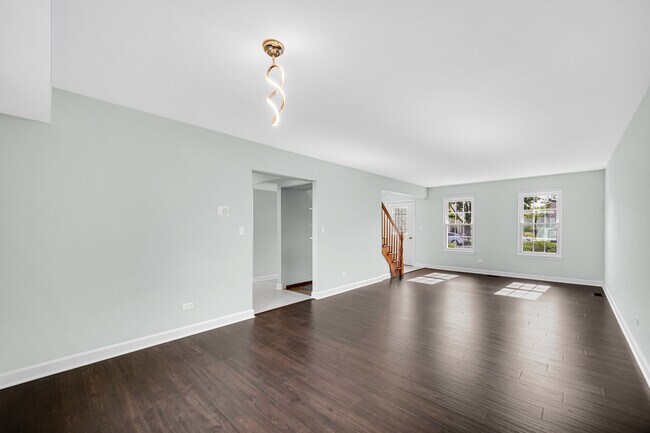 Building Photo - 242 Stafford Dr