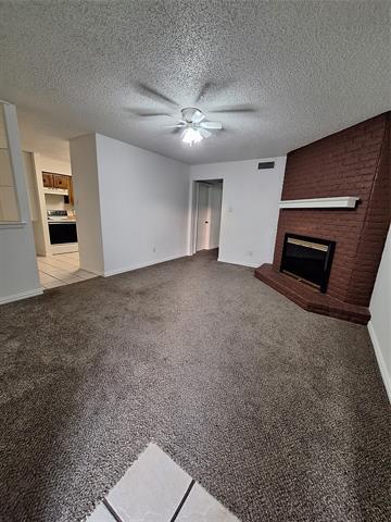 Foto del edificio - 131 Allencrest Dr