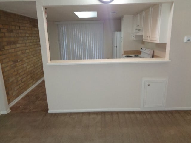 Building Photo - 701 Foster Dr