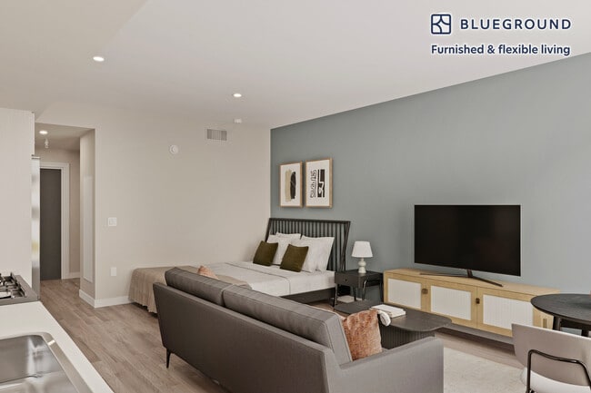 Building Photo - 210 Wall St