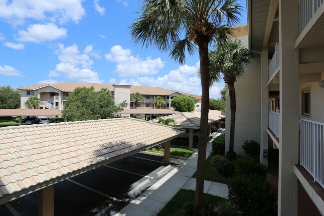 Foto del edificio - ***ANNUAL RENTAL***BLUE HERON**2 BED / BAT...