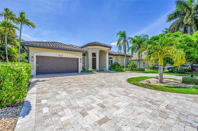 Foto del edificio - 512 NW 120th Dr