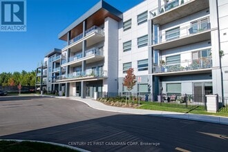 Building Photo - 1696-1696 Fiddlehead Pl