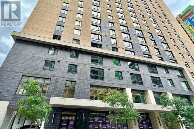 Building Photo - 105-1105 Champagne Ave S