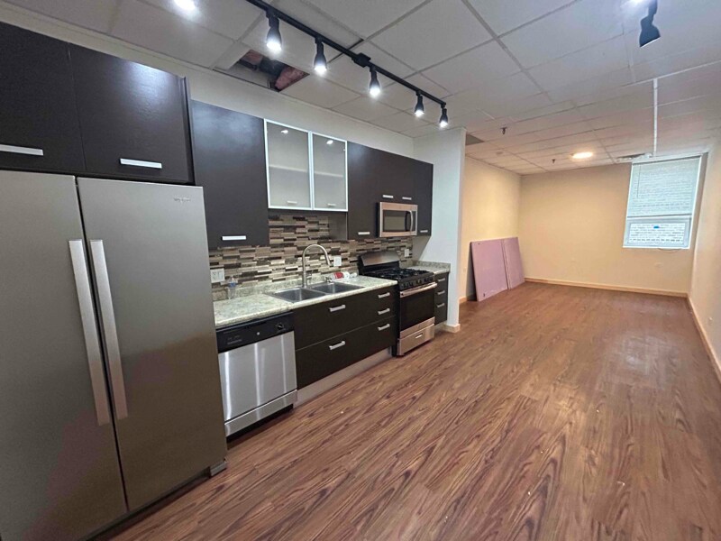 Foto principal - 1822 Ridge Ave
