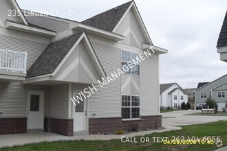 Building Photo - 235 Linden Ct