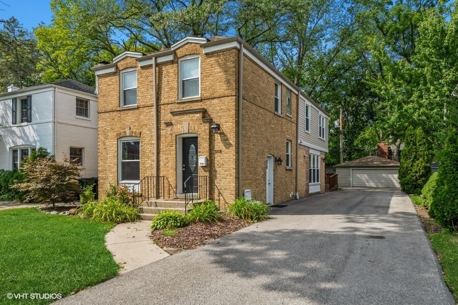 Primary Photo - 508 Warren Ave