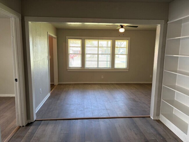 Foto del edificio - 2005 Glasshouse St