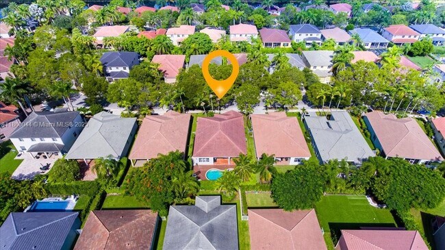 Foto del edificio - 830 Lavender Cir