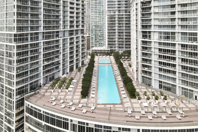 Foto del edificio - 495 Brickell Ave
