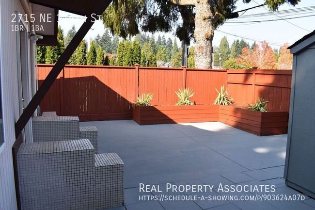 Photo - 2715 NE 115th St House