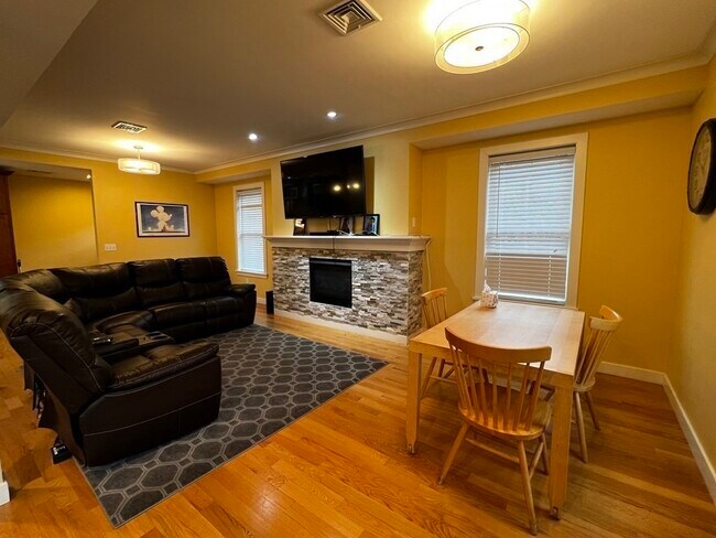 Foto del edificio - 8 Sylvan St