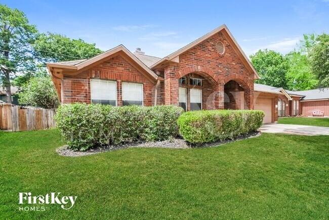 Foto del edificio - 3803 Woodlace Drive