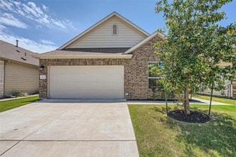 Building Photo - 821 Durness Dr