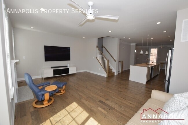 Building Photo - 7819 crystal brook way