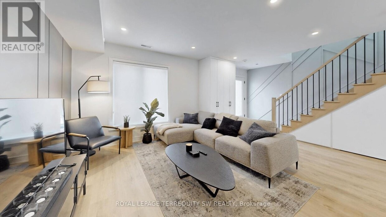 Photo principale - 144 Dovercourt Rd