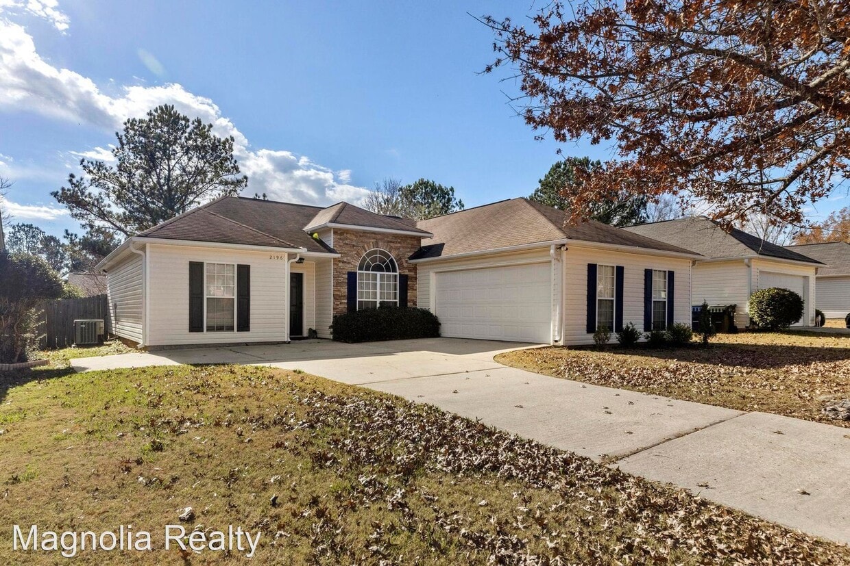 3 br, 2 bath House 2196 Jefferson Street House Rental in Auburn, AL