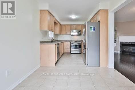 Building Photo - 36 Twin Hills Crescent
