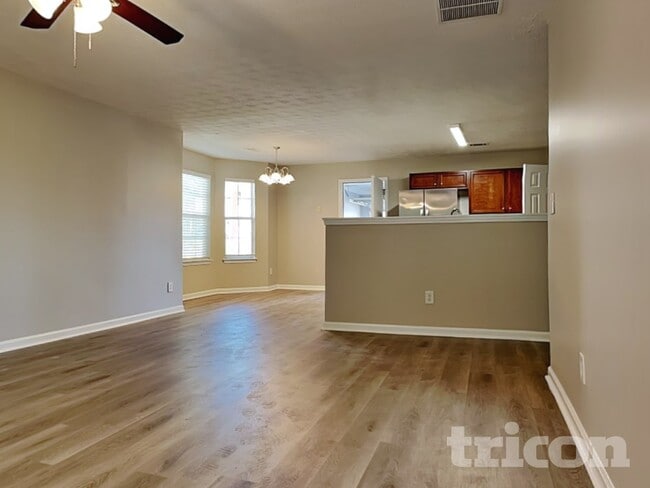 Building Photo - 70 Emerson Trail