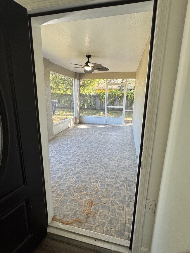 Foto del edificio - 611 Seaport Ter SE