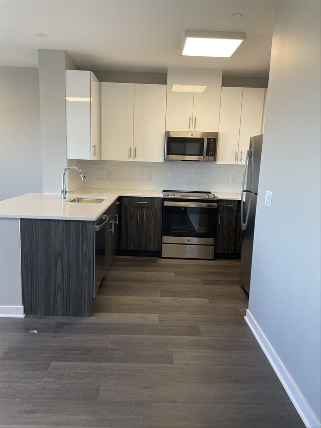 4902 Murphy Pl Unit 2B, West New York, NJ 07093 Condo for Rent in