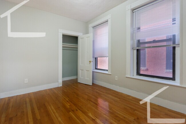 Foto del edificio - 308 Washington St