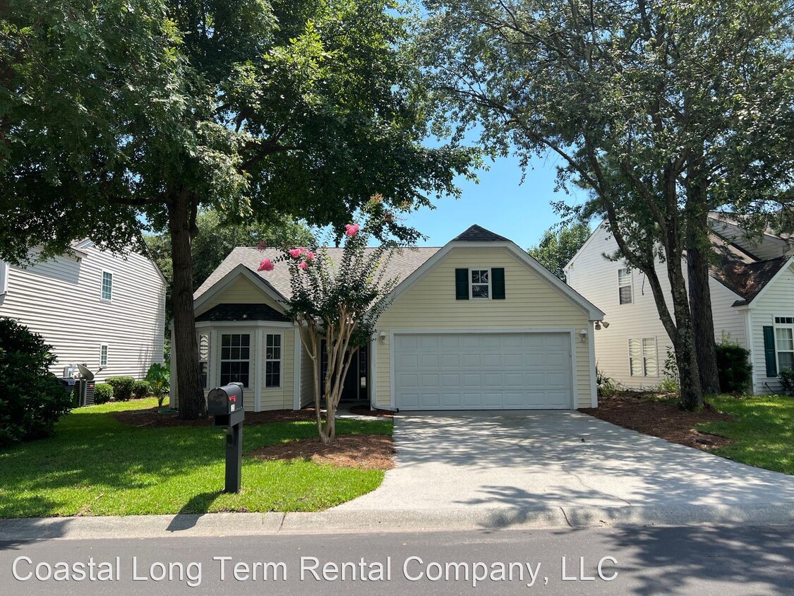 Primary Photo - 3 br, 2 bath House - 125 Lake Linden Drive