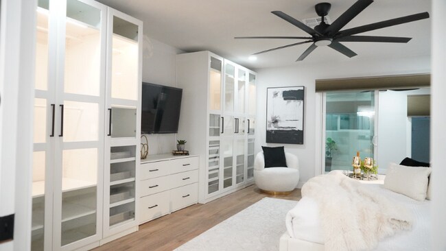 Foto del edificio - 7707 E Meadowbrook Ave
