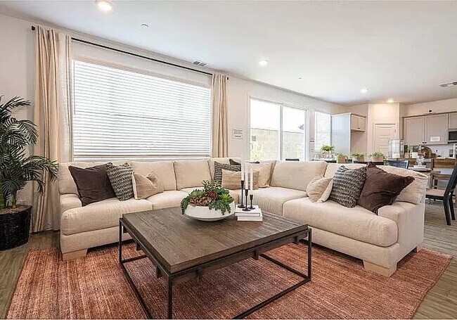 Foto del edificio - 2731 N Vahe Ave