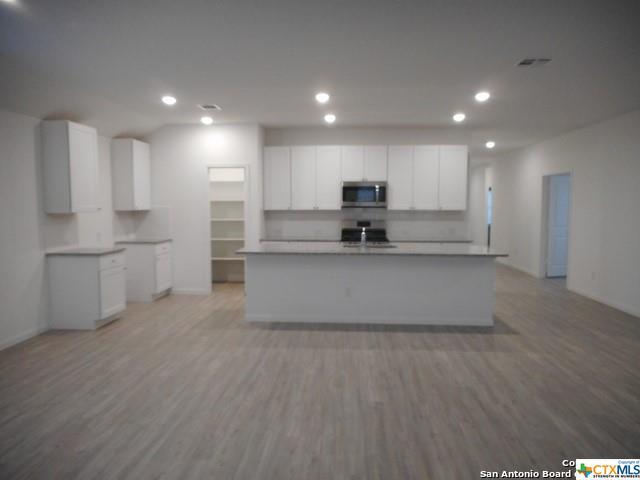 Building Photo - 446 Fairy Duster Dr
