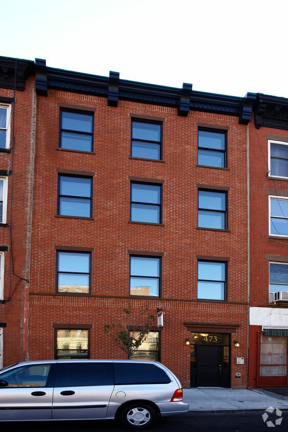 Building Photo - 471 Hicks St