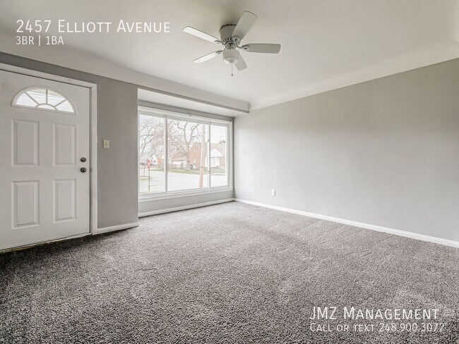 Foto del edificio - 2457 Elliott Ave