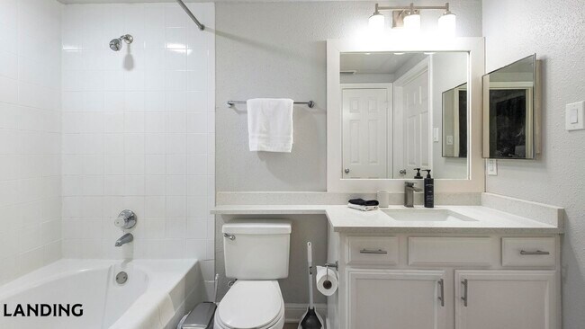Foto del edificio - 10990 West Rd