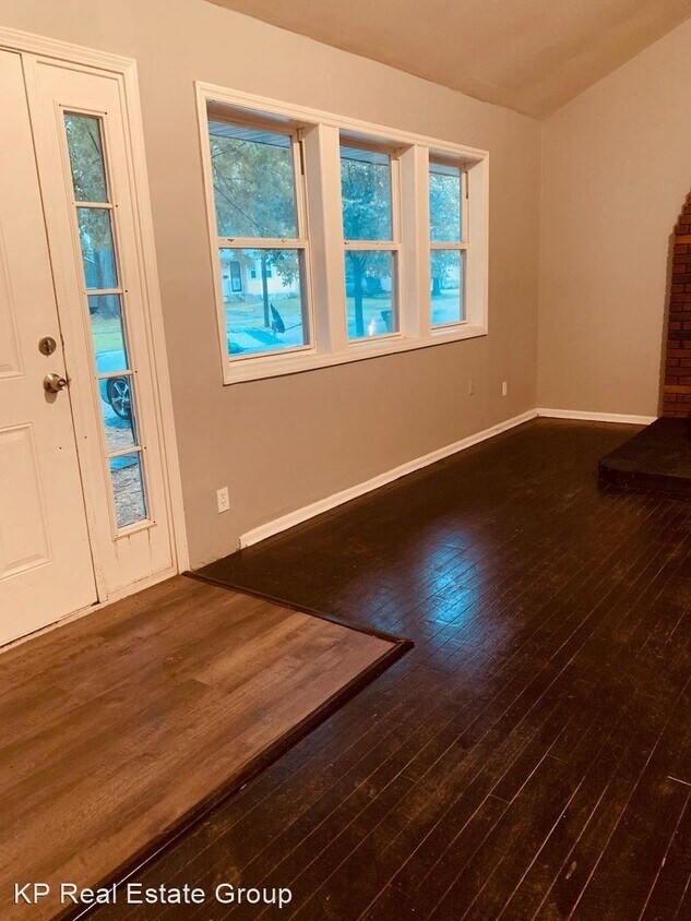 Primary Photo - 3 br, 1.5 bath House - 1281 Country Club Rd