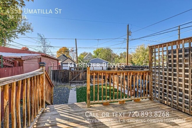 Building Photo - Charming 1BD, 1BA Sunnyside Home with Bonu...