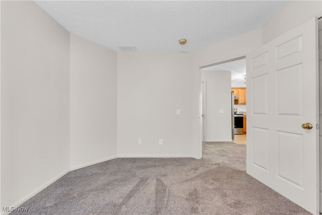 Building Photo - 6435 Forest Park Dr