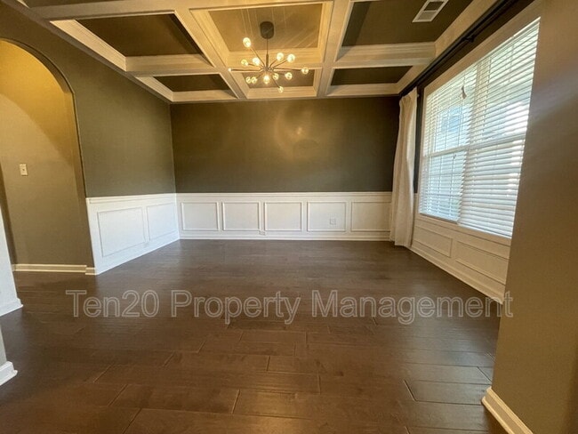 Building Photo - 236 Cedar Wy