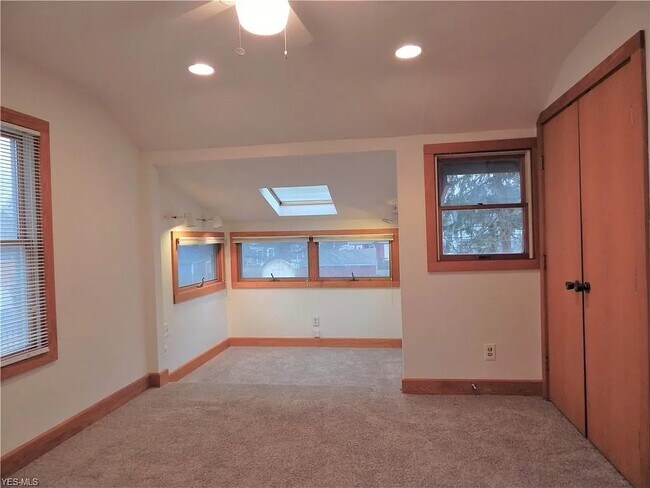 Foto del edificio - 3140 Corydon Rd