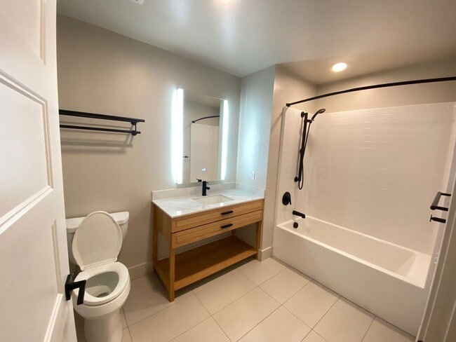 Interior Photo - One Park Apartments