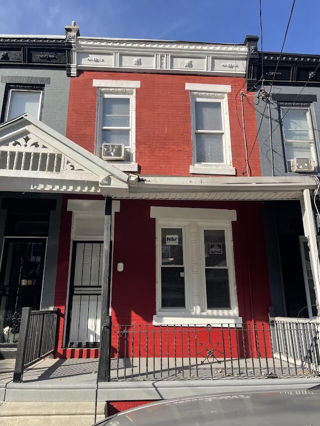 Photo - 3036 N Sydenham St House