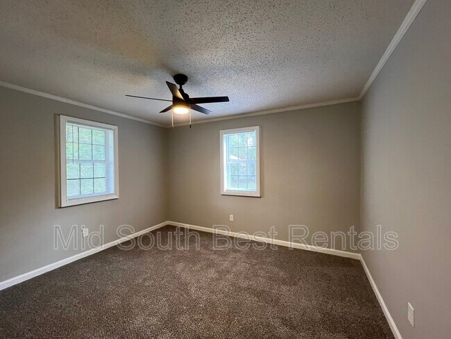 Foto del edificio - 2096 Pendleton St