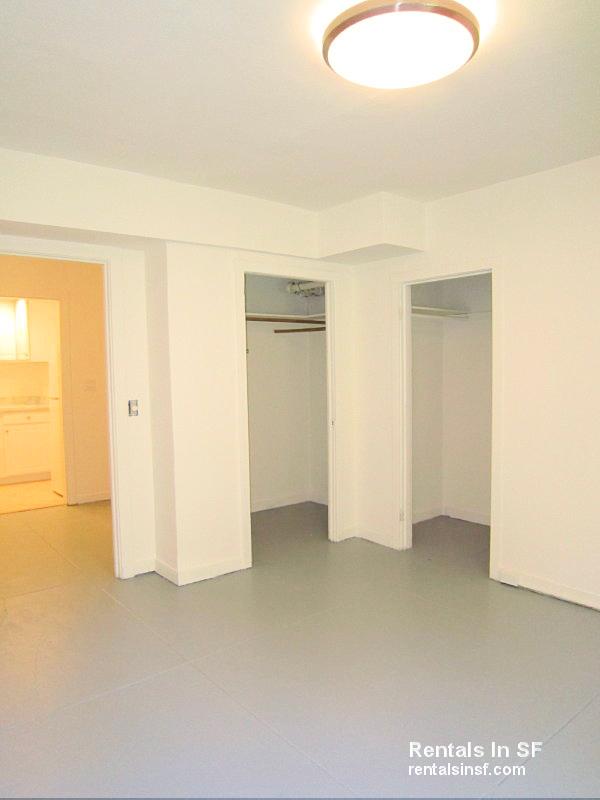 Building Photo - 1053 Bush St