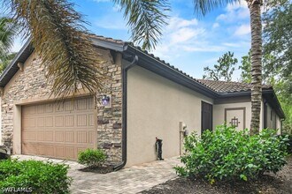 Building Photo - 9052 Glenforest Dr