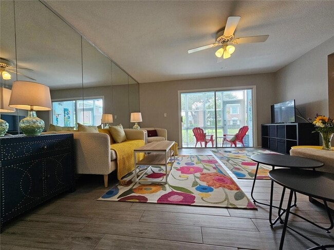 Building Photo - 3824 37th St S