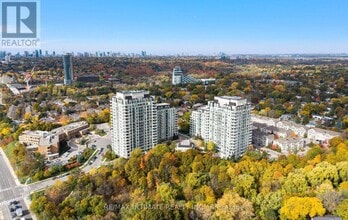 Building Photo - 10 Bloorview Pl