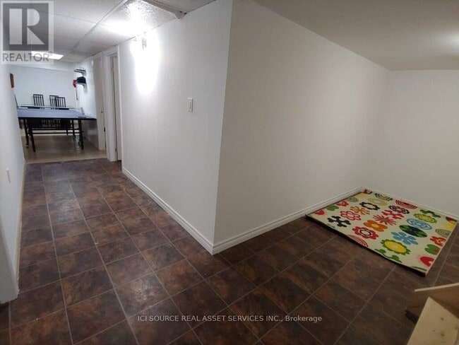 Building Photo - 54 Dewberry Dr