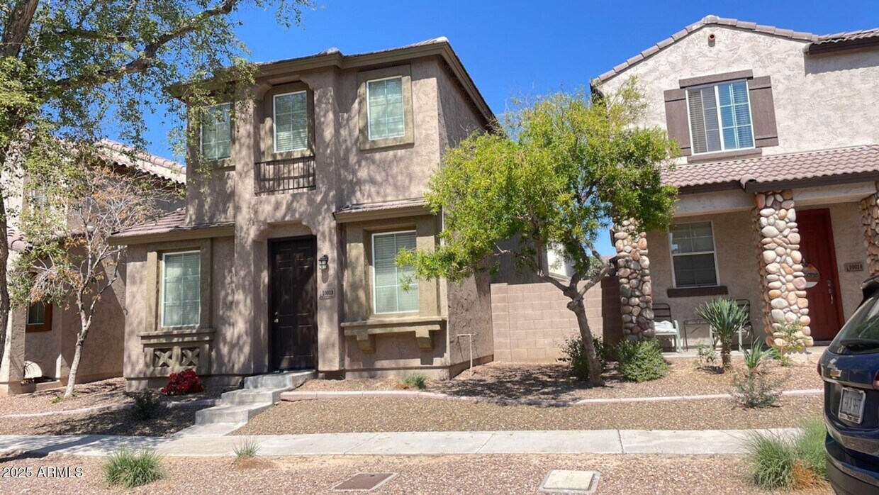 Foto principal - 10018 W Winslow Ave