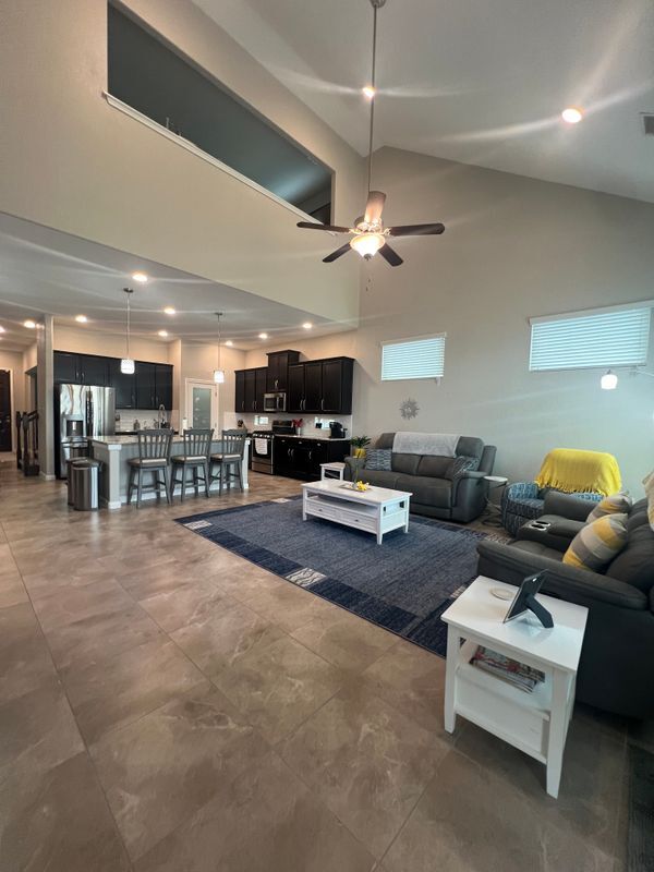 Foto del edificio - 8224 Limerick Falls